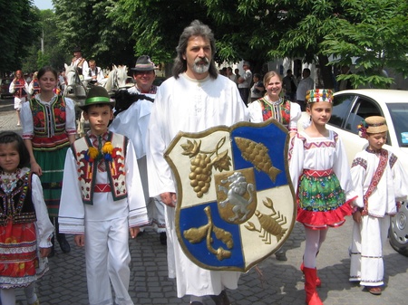 Святковий піший хід